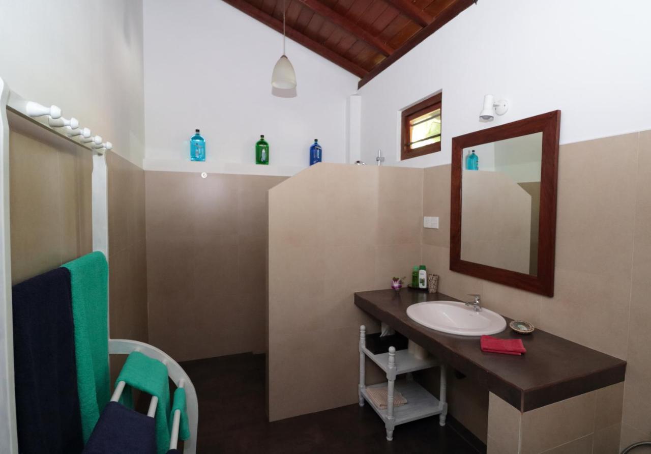 Bed and Breakfast Lilly House Unawatuna Esterno foto